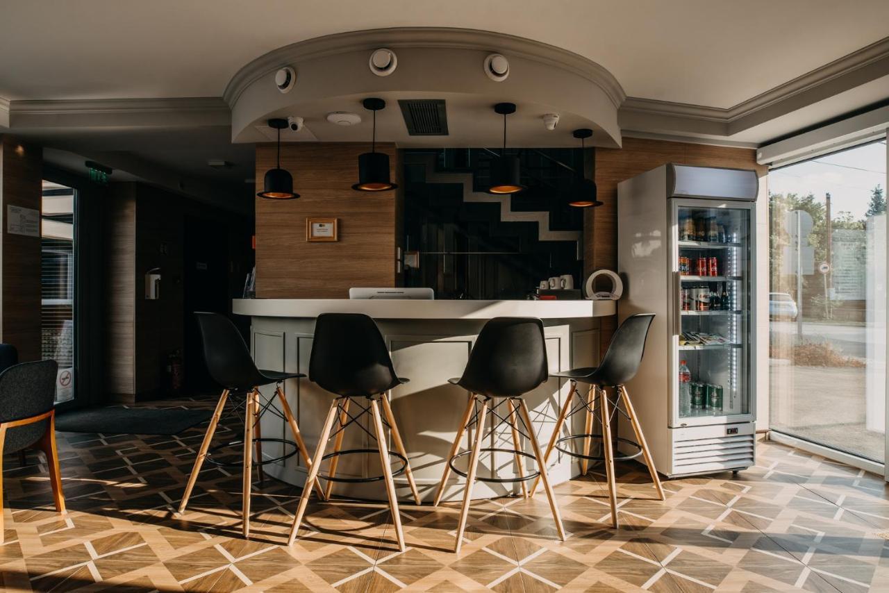 Aquapark Design Rooms Сегед Екстер'єр фото